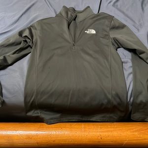 North face 1/4 zip sweater